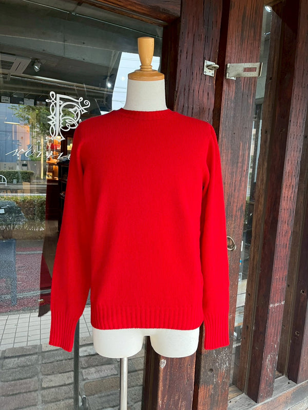 ドルモア　ラムウール　ミドルゲージ　クルーネックニット　RED